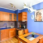 Cedar Iii One Bdrm Flat B2