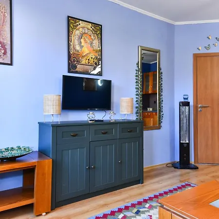 Cedar Iii One Bdrm Flat B2 * בנסקו