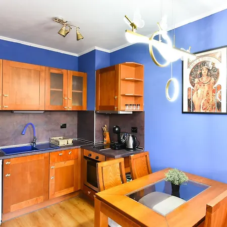 Cedar Iii One Bdrm Flat B2